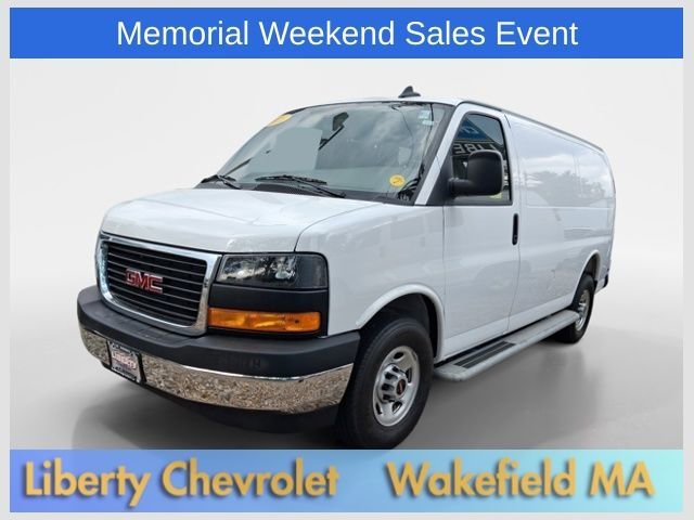 2025 GMC Savana 2500's photo