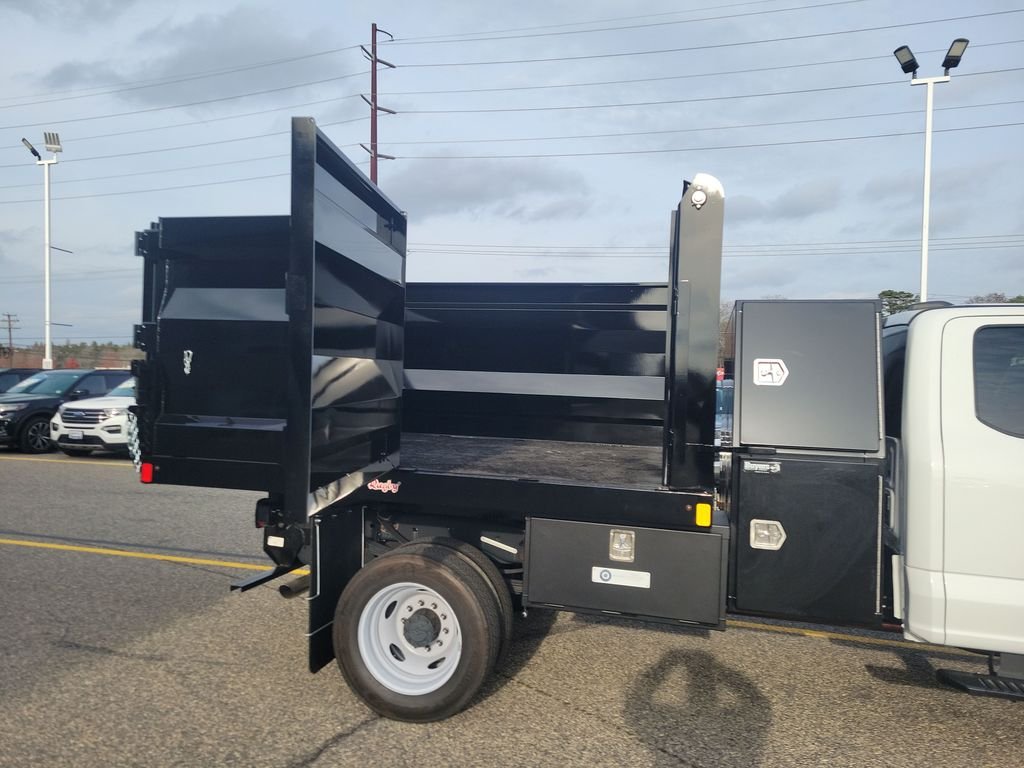 2025 Ford F-450 Super Duty Chassis Cab XL - Photo 8