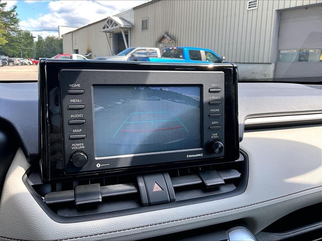 Used 2020 Silver Sky Metallic Toyota XLE image 19