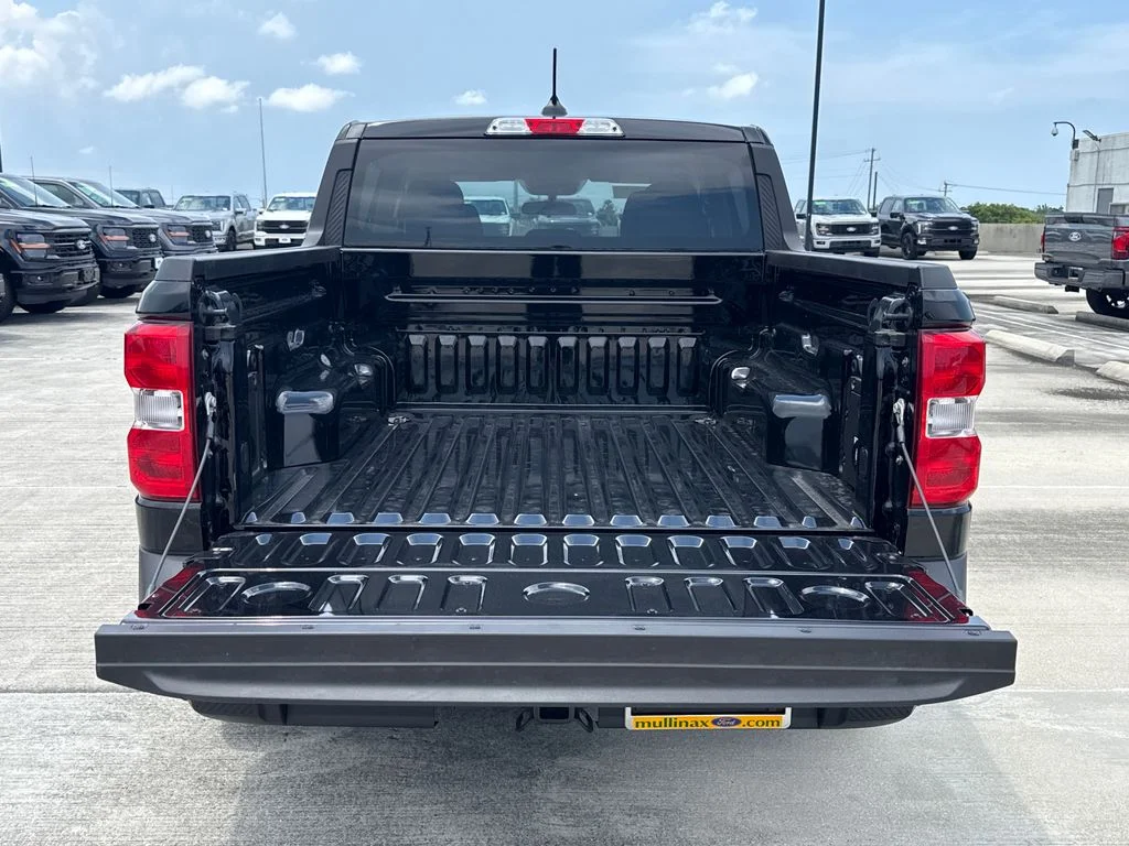 New 2026 Black Ford XLT image 20