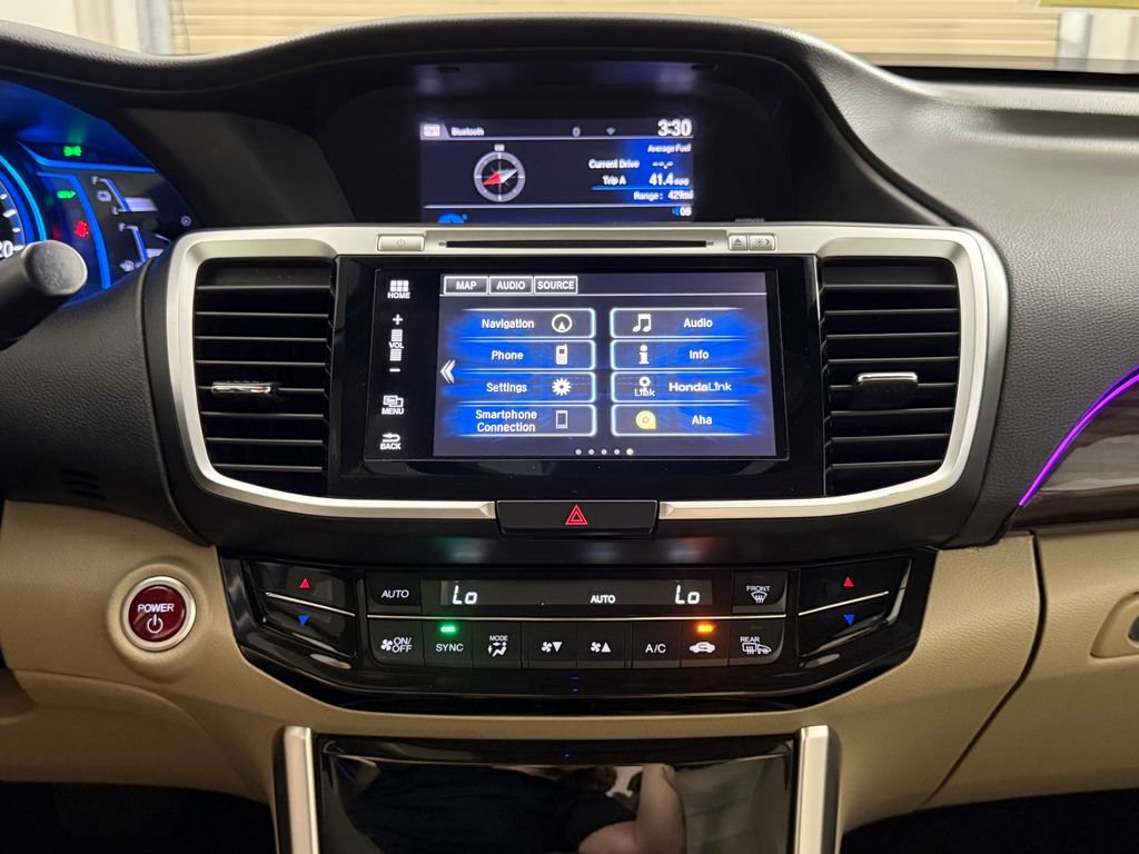 Used 2017 Gray Honda Touring image 16