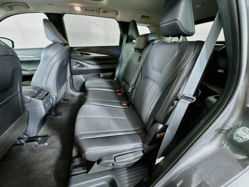 Certified Used 2027 Gray INFINITI LUXE image 33