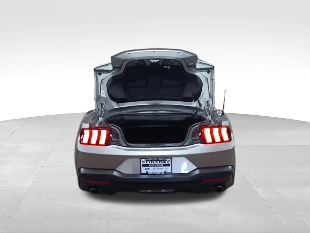 Used 2025 Iconic Silver Metallic Ford EcoBoost Premium image 30