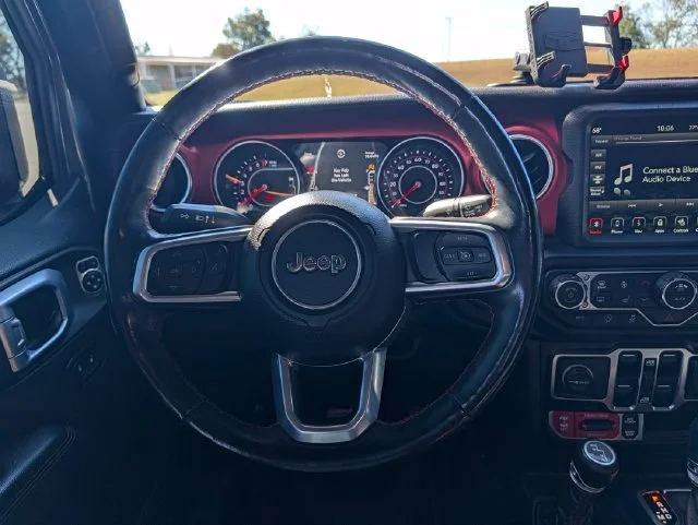 Used 2022 Gray Jeep Rubicon image 14