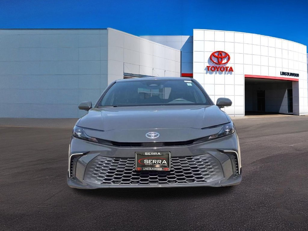 Used 2025  Toyota SE image 7