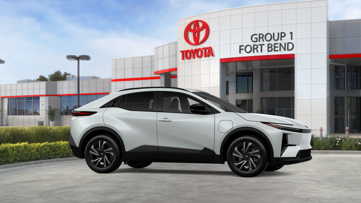 New 2026 Wind Chill Pearl Toyota SE image 11