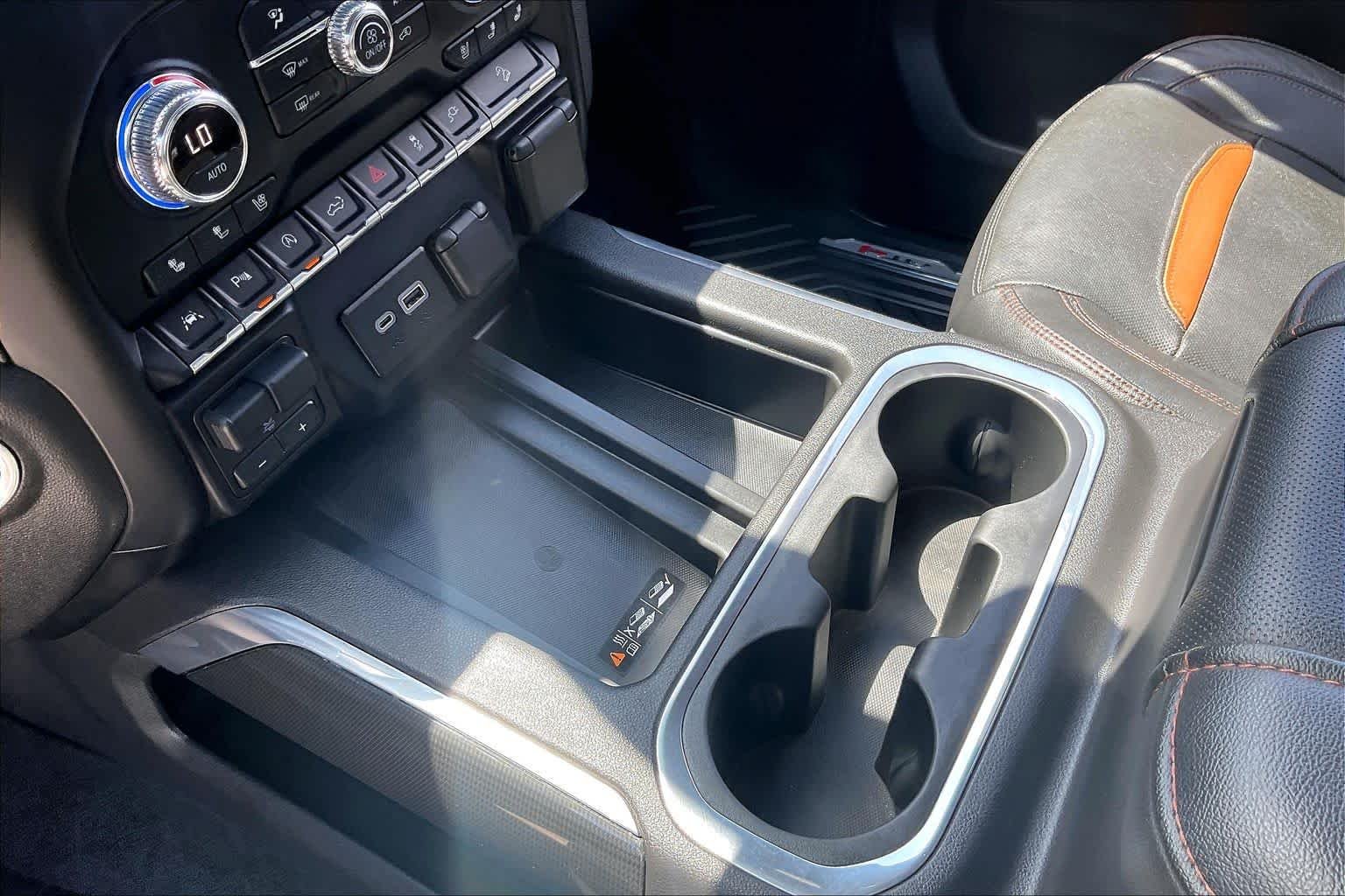 Used 2020 ONYX BLACK GMC AT4 image 13