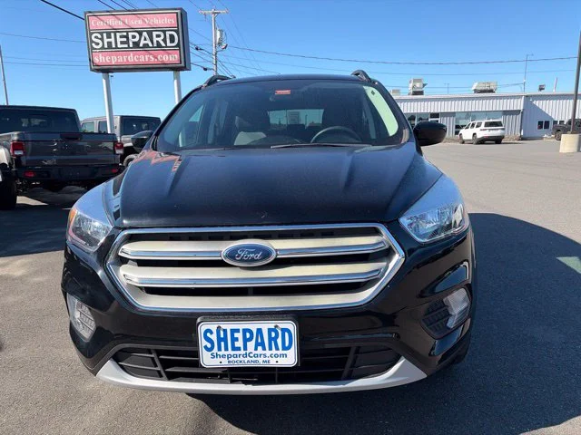 Used 2018 Ford Escape SE with VIN 1FMCU9GD5JUC11229 for sale in Thomaston, ME