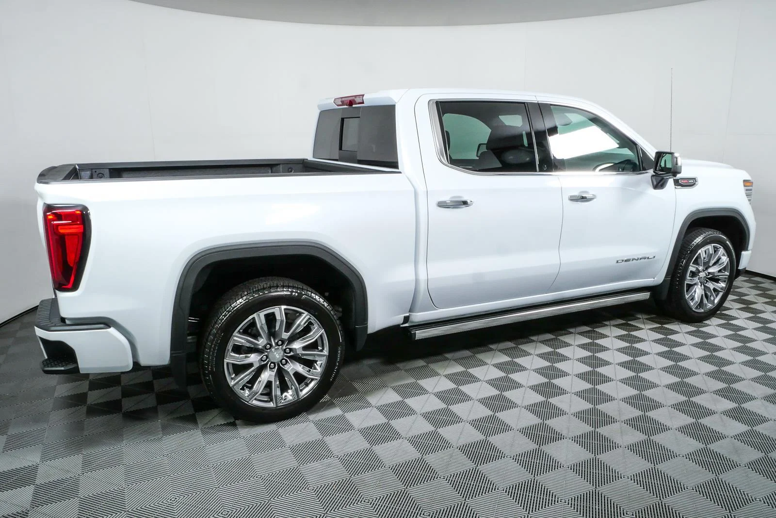 New 2026 Glacier White Tricoat GMC Denali image 2