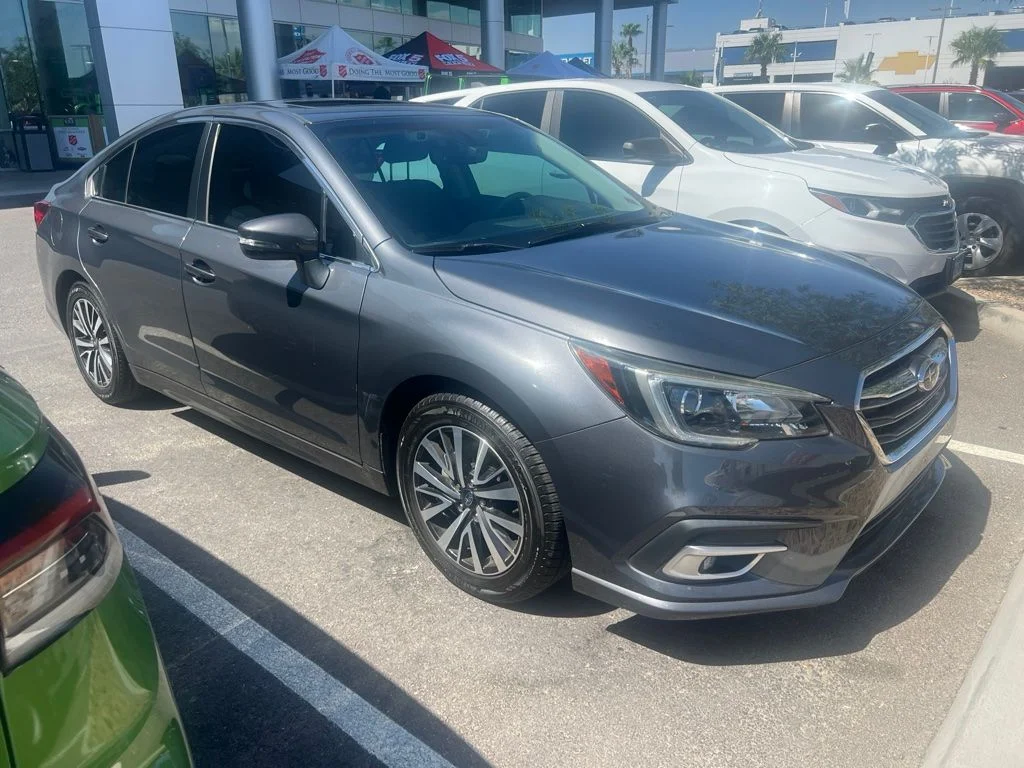 Used 2018 Gray Subaru 2.5i image 5