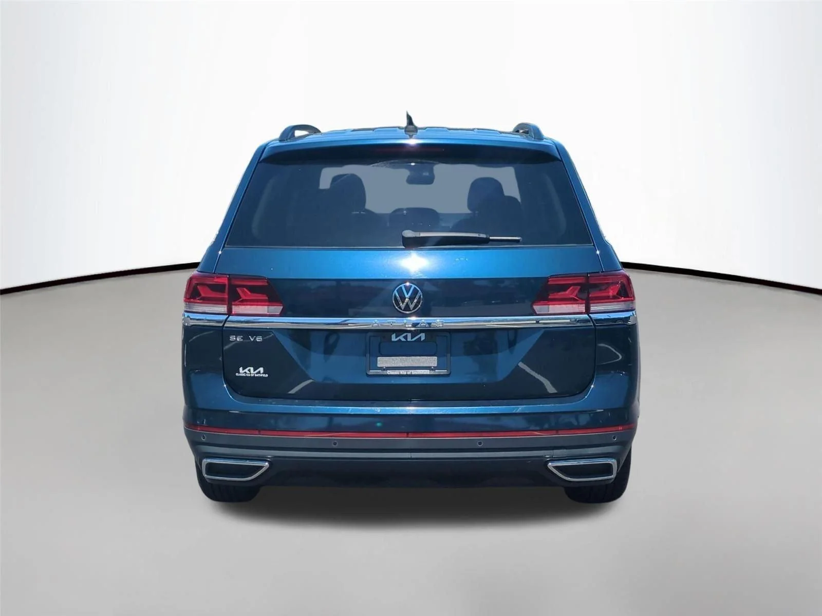 Used 2021 Tourmaline Blue Metallic Volkswagen 3.6L V6 SE w/Technology image 5