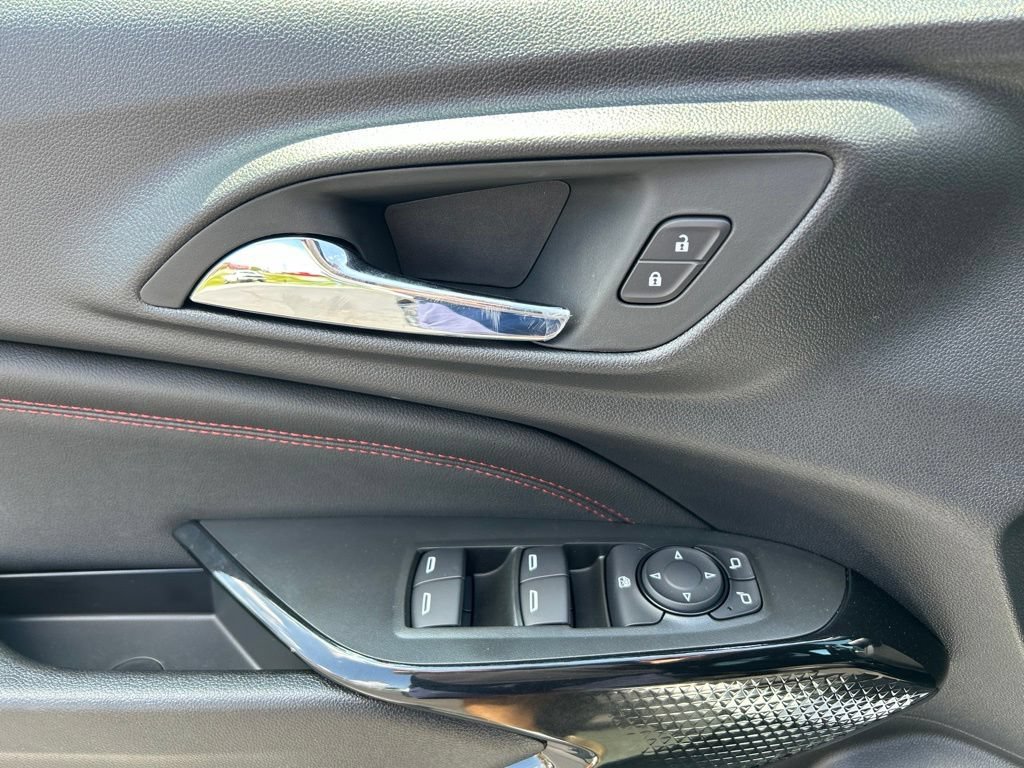 2026 Chevrolet Trax RS - Photo 17