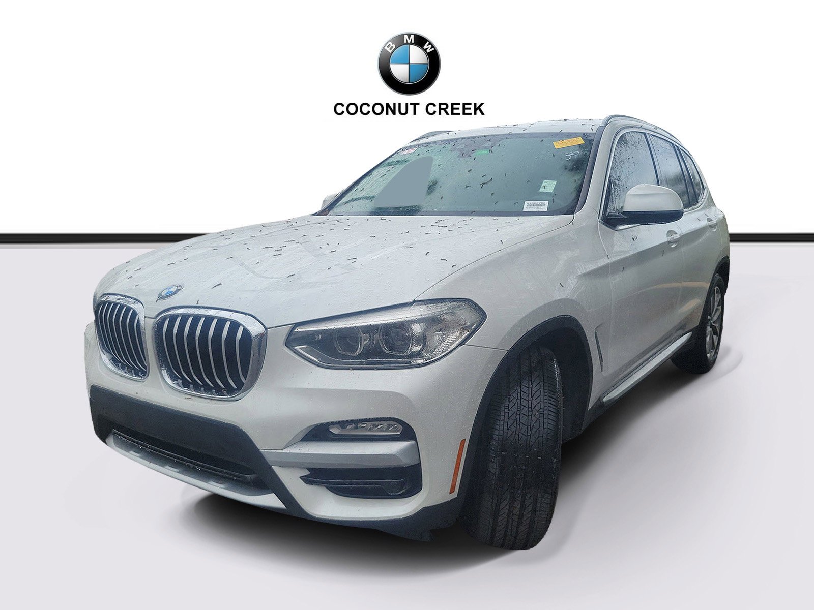 Used 2019  BMW sDrive30i image 2