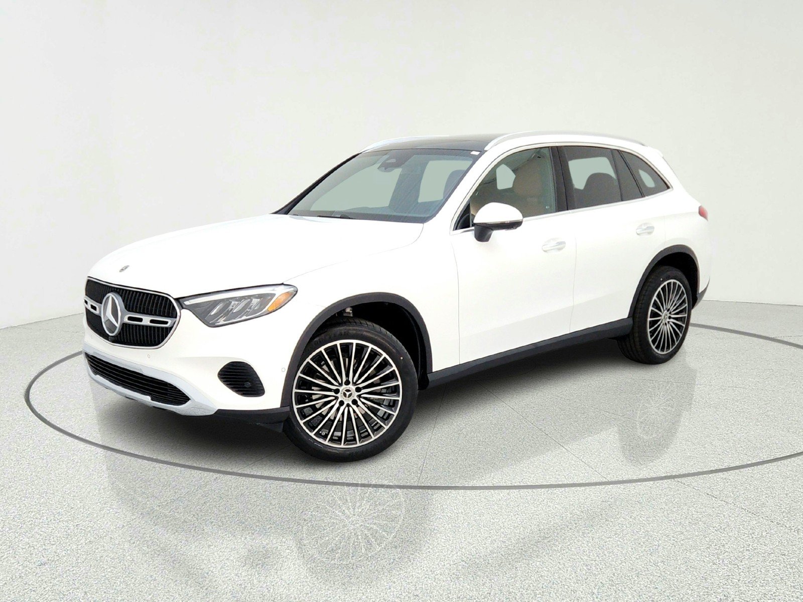 2026 Mercedes-Benz GLC GLC 300's photo