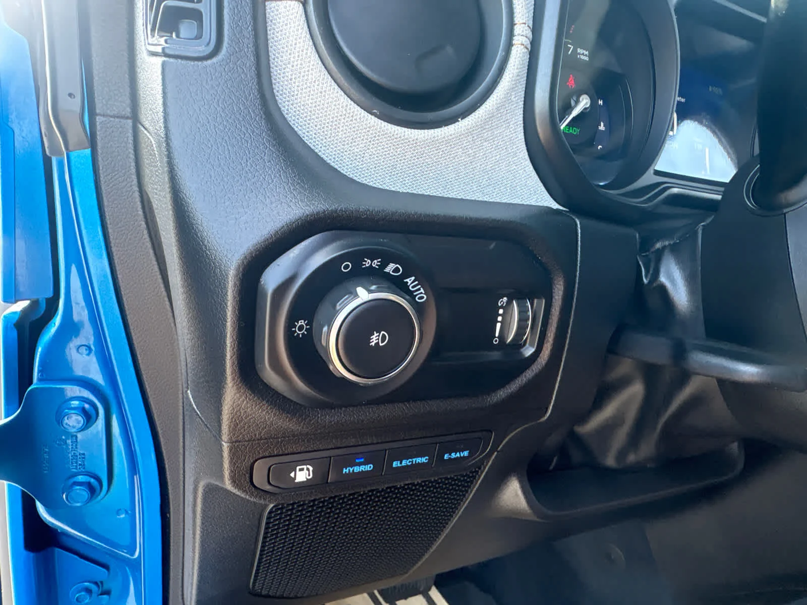 Used 2024 Hydro Blue Pearlcoat Jeep Willys image 21