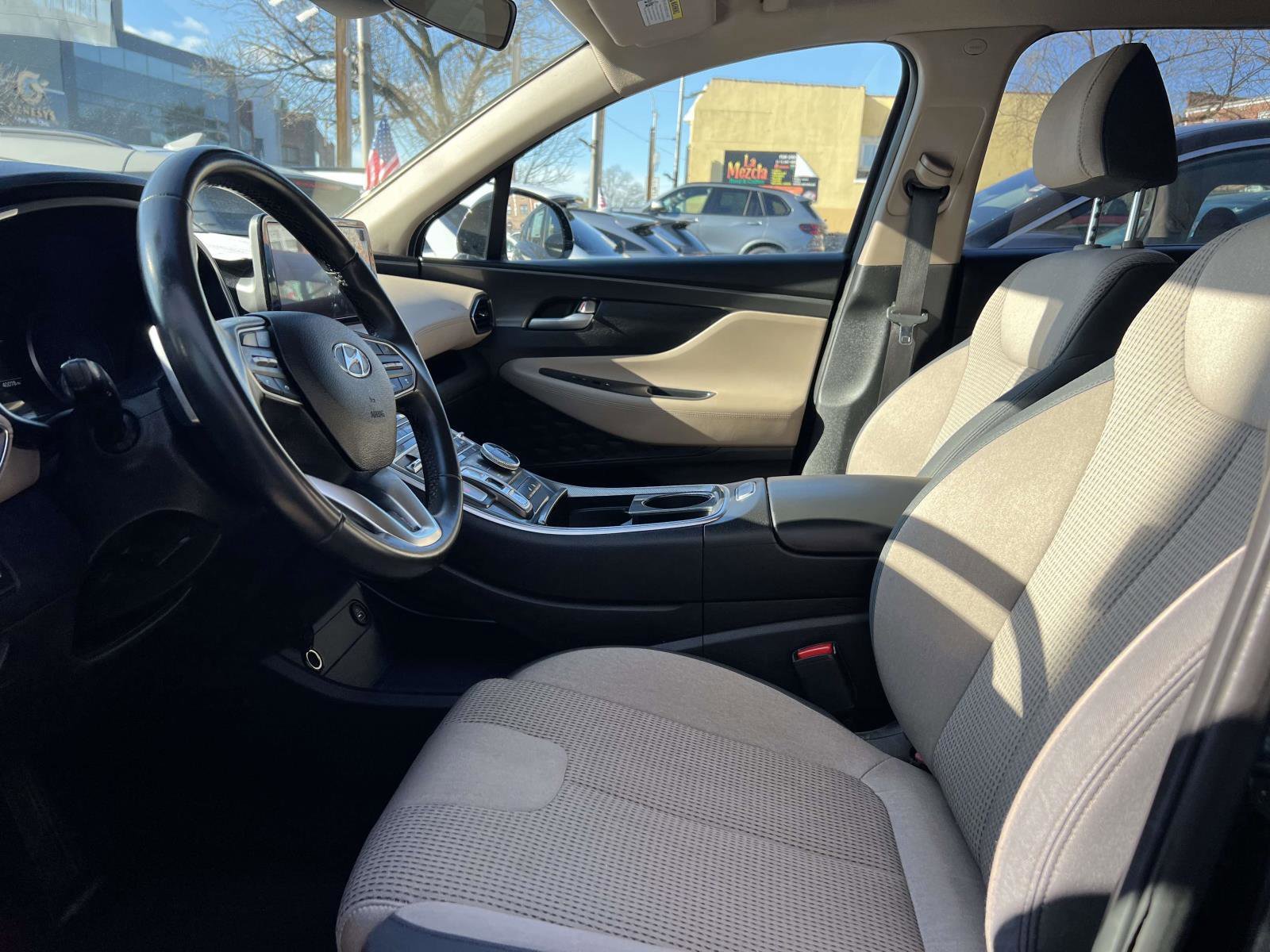 Used 2023 Twilight Black Hyundai SEL image 16