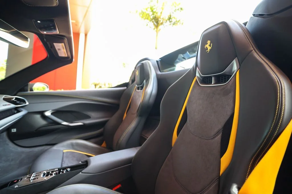 Certified Used 2025 Grigio Scuro Ferrari  image 39
