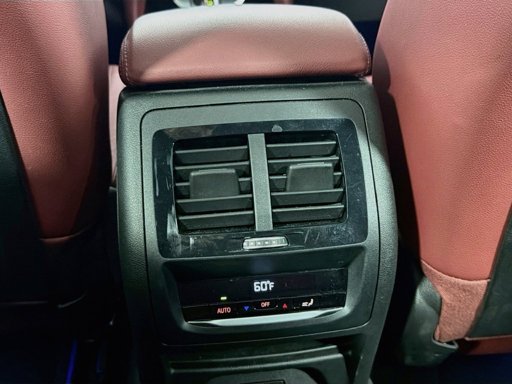 Used 2021 Blue BMW xDrive30i image 25