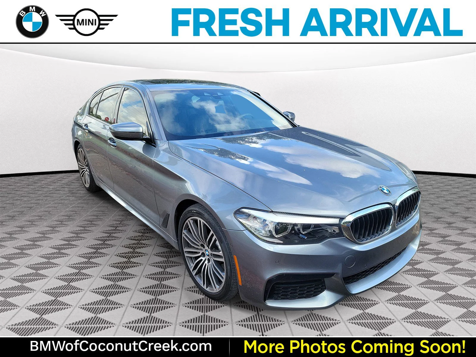 2019 BMW 5 Series 530i Sedan's photo