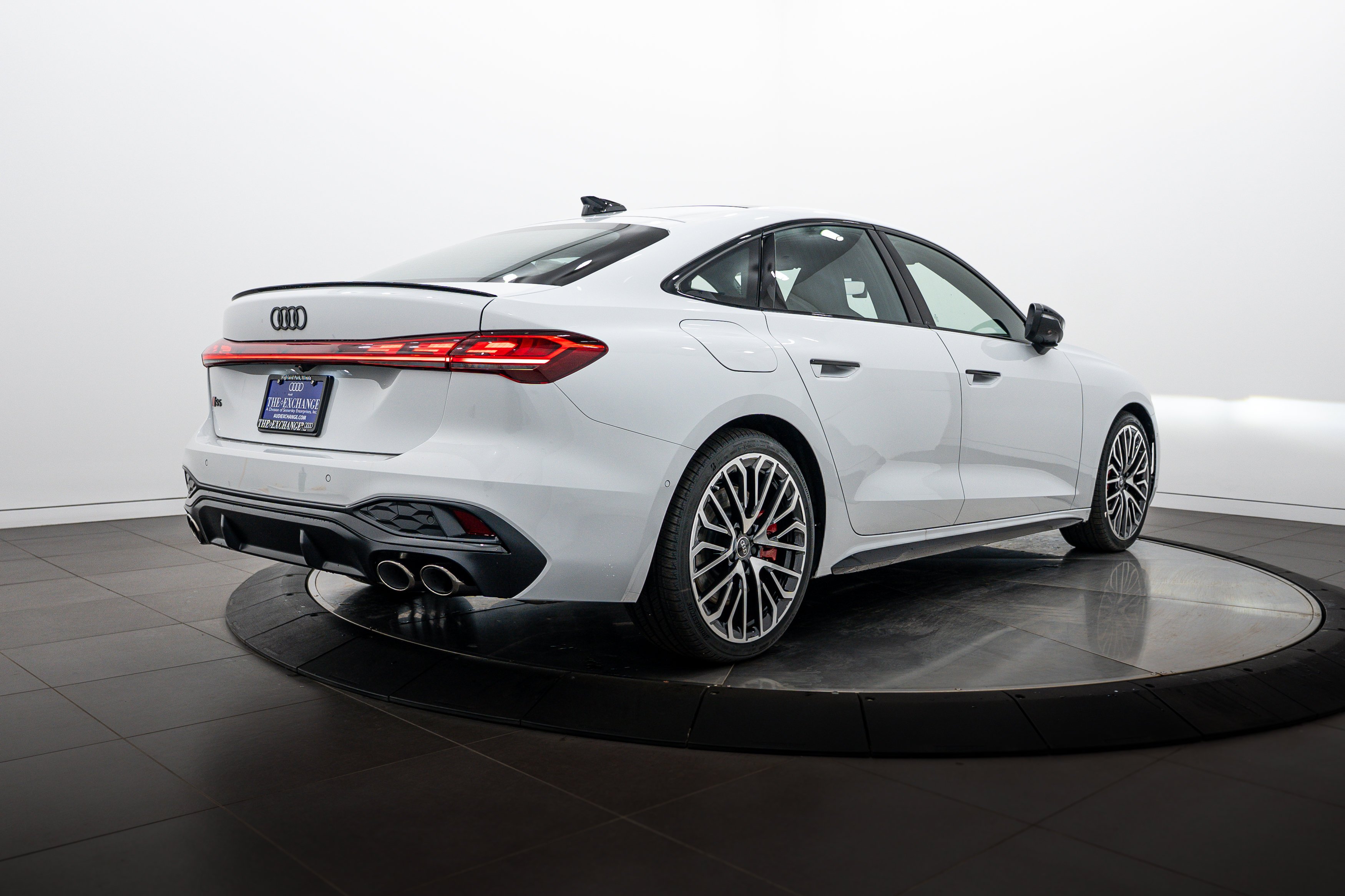 New 2026 Glacier White Audi Prestige image 4
