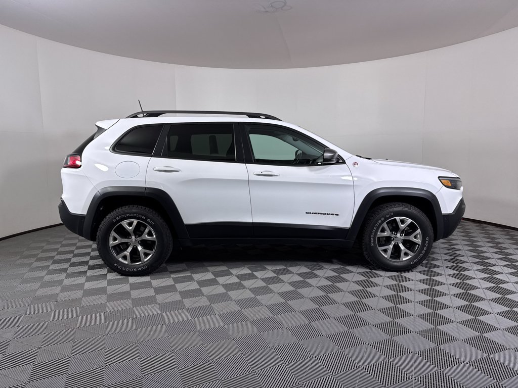 Used 2019 Bright White Clearcoat Jeep Trailhawk Elite image 15