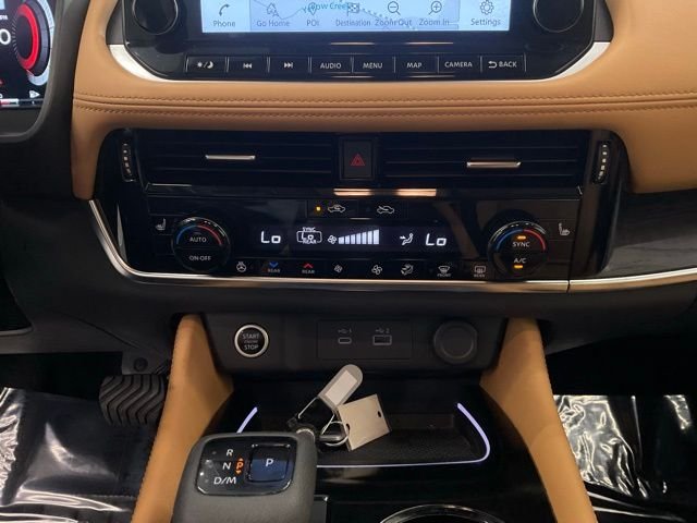 Used 2023 Gray Nissan Platinum image 20