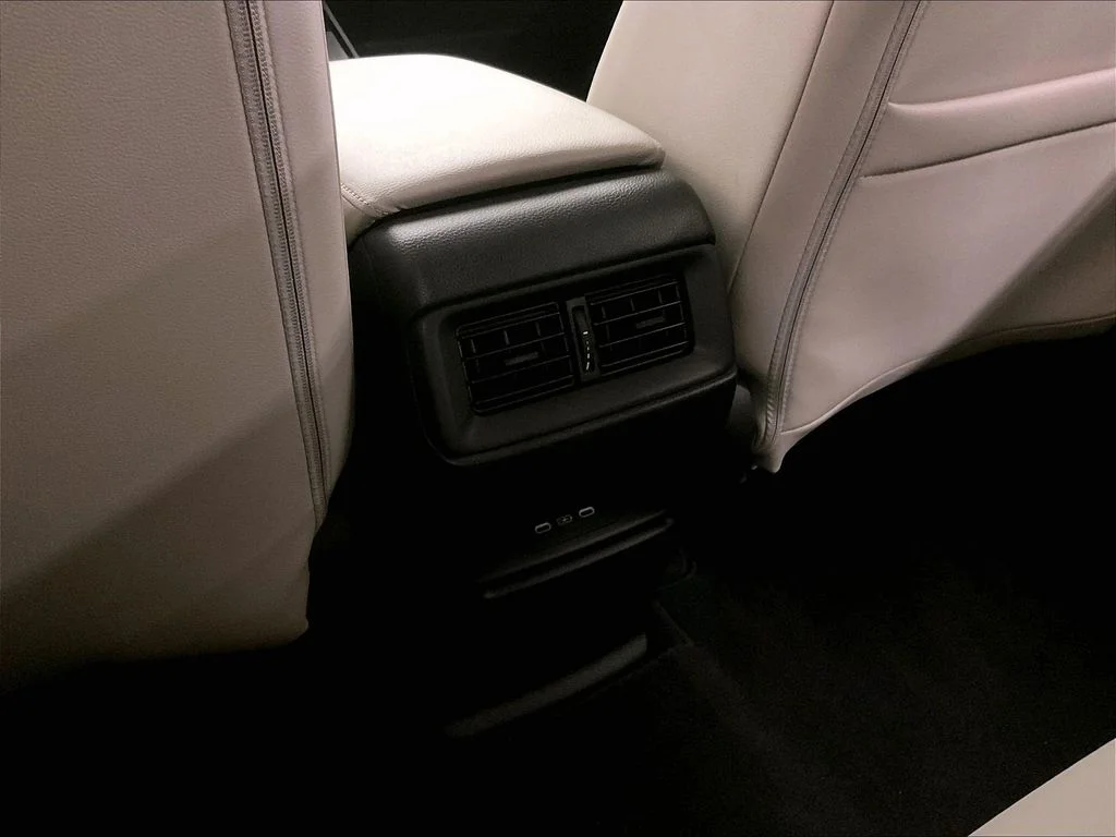 Used 2024 Blue Honda EX-L image 38