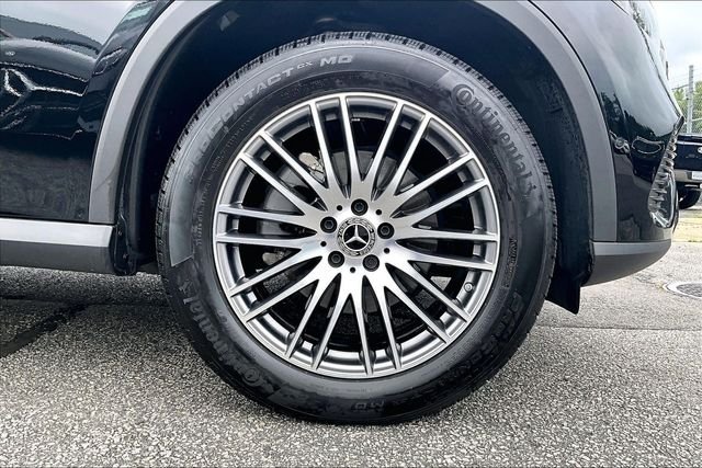 Certified Used 2026 Black Mercedes-Benz GLC 300 image 9