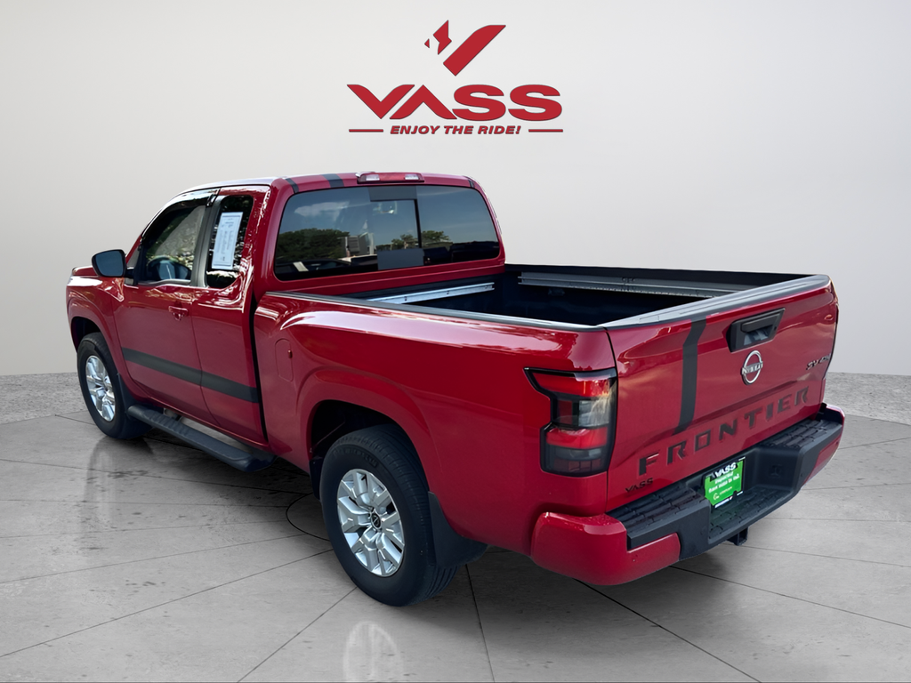 Used 2023 Red Nissan SV image 3