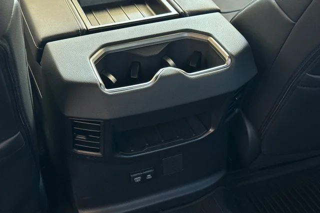 2026 Toyota Tundra Limited - Photo 14