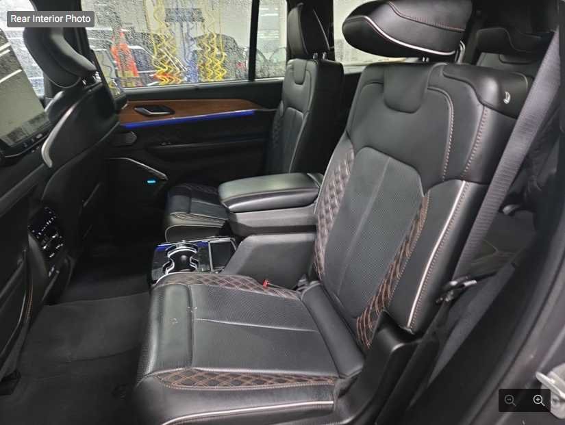 Used 2023 Baltic Gray Metallic Clearcoat Jeep Summit Reserve image 3