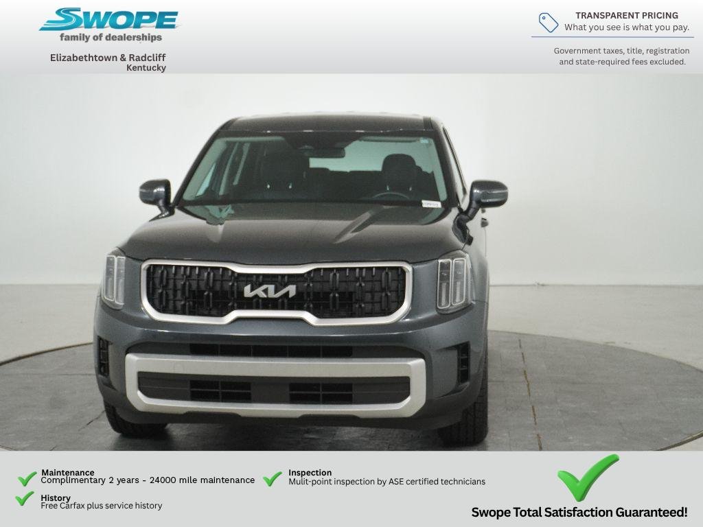 Used 2024 Gravity Gray Kia LX image 8