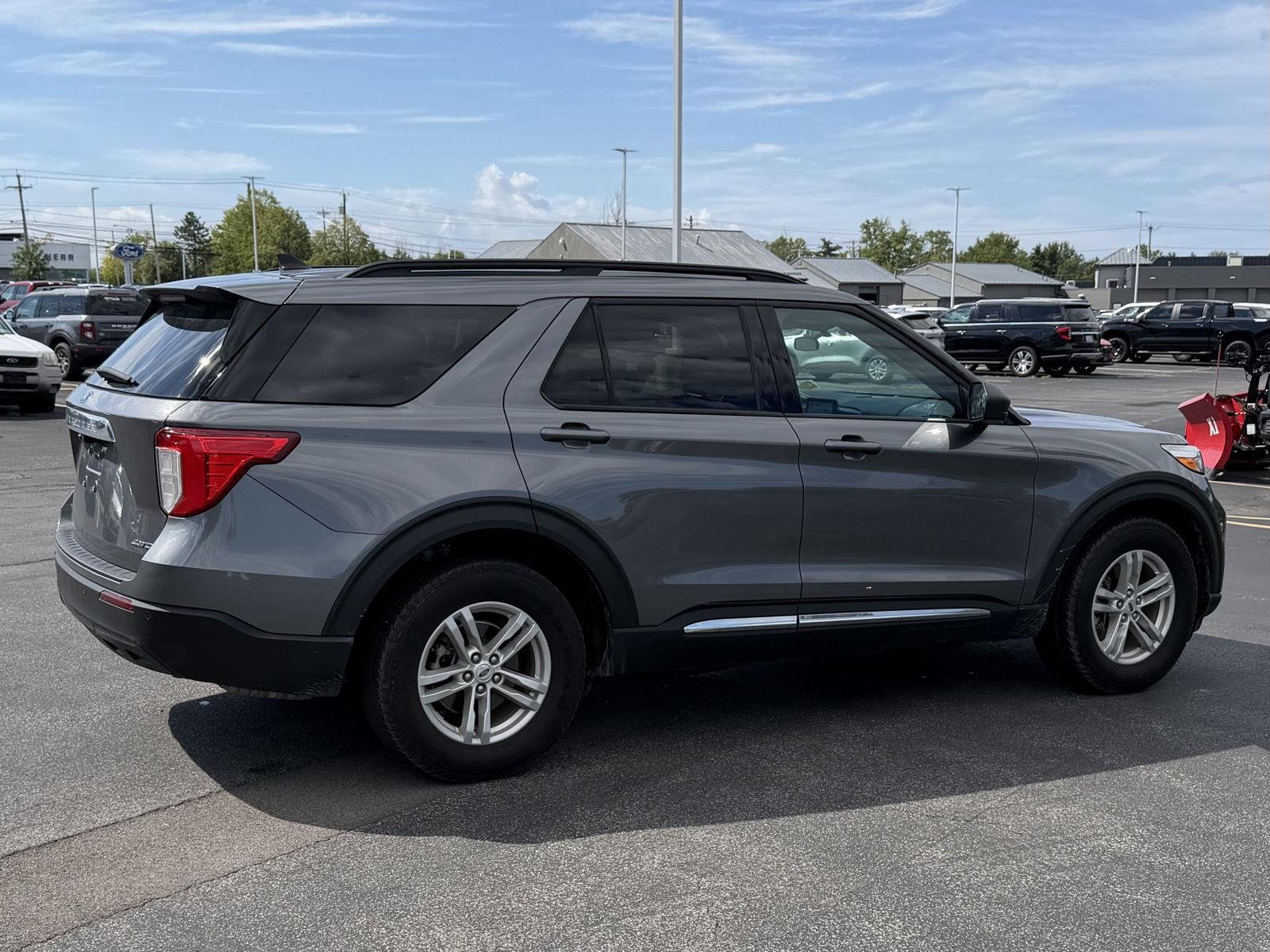 Used 2024 Carbonized Gray Ford XLT image 4