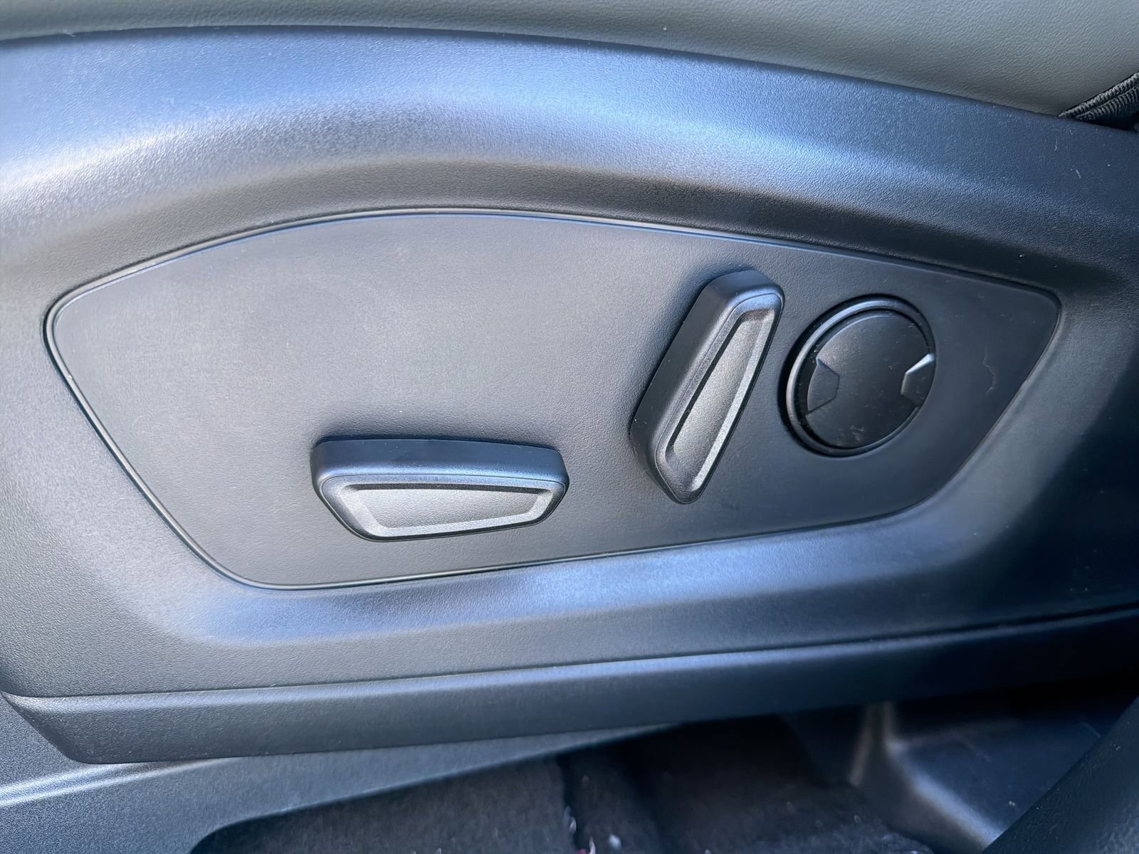 New 2026 Vapor Blue Metallic Ford Active image 18