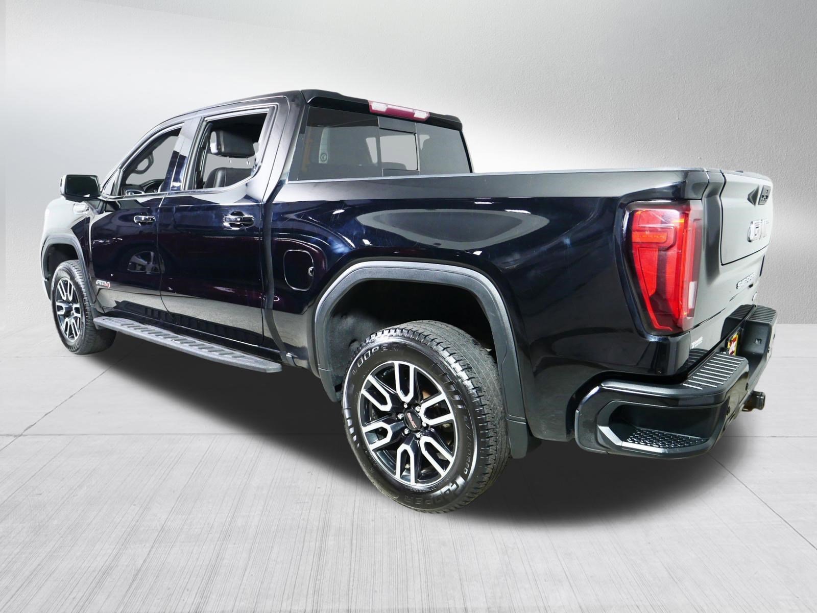 Used 2021 Black GMC AT4 image 5