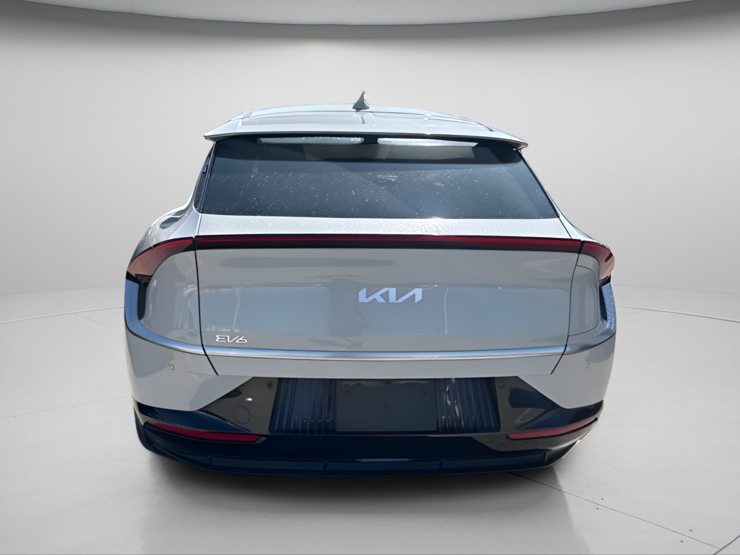 Used 2023 Glacier Kia Wind image 9