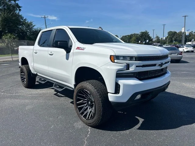 Used 2021 White Chevrolet RST image 6