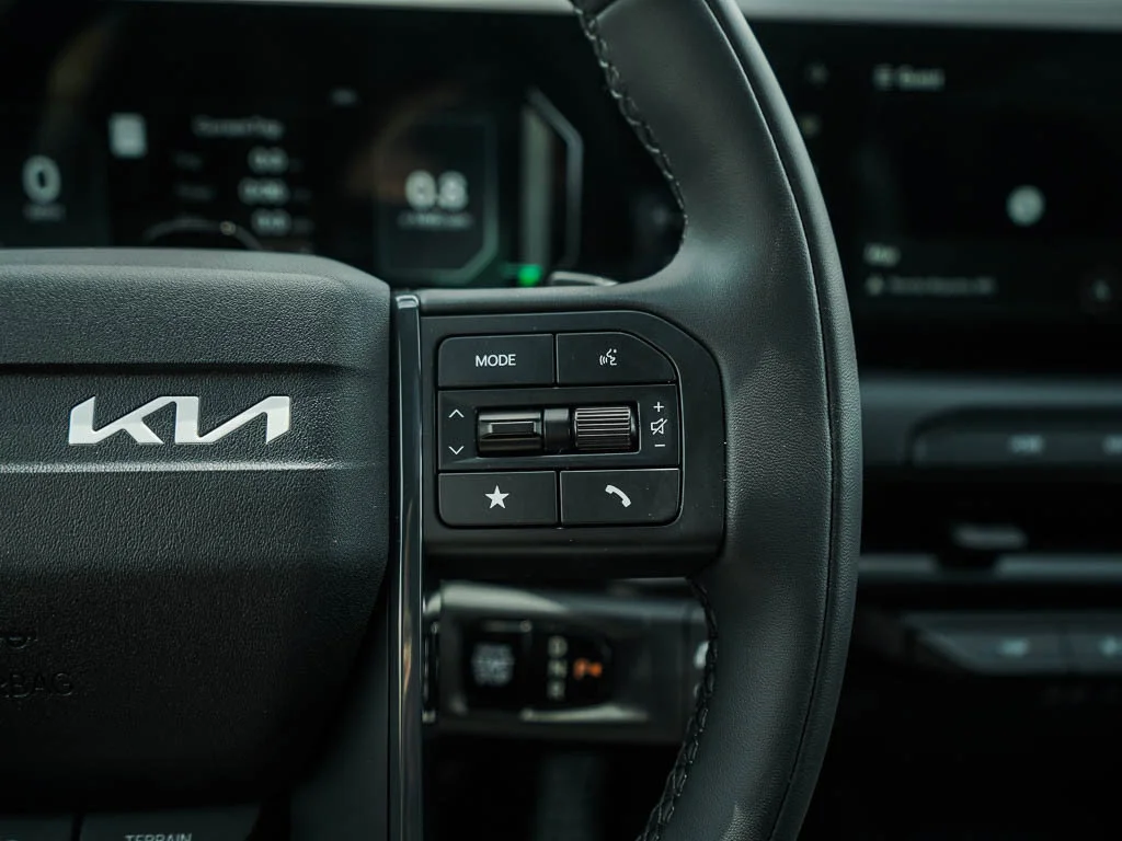 New 2027 Panthera Metal Kia X-Line SX Prestige AWD image 23
