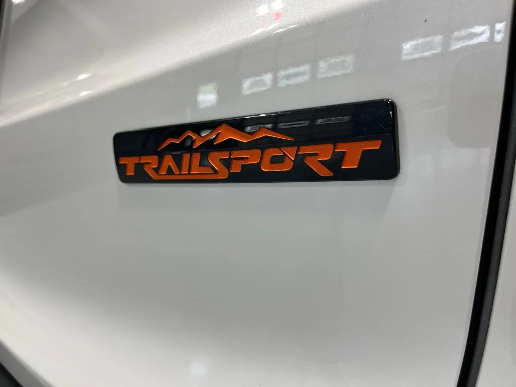 Used 2026 Platinum White Pearl Honda TrailSport image 33