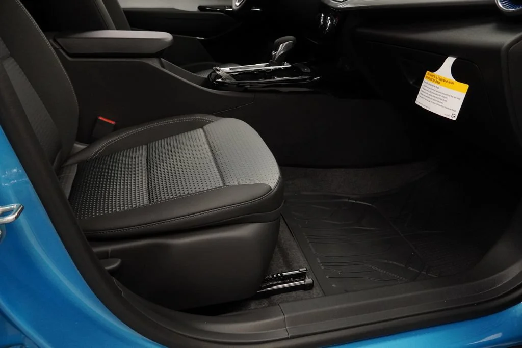 New 2026 Marina Blue Metallic Chevrolet LT image 29