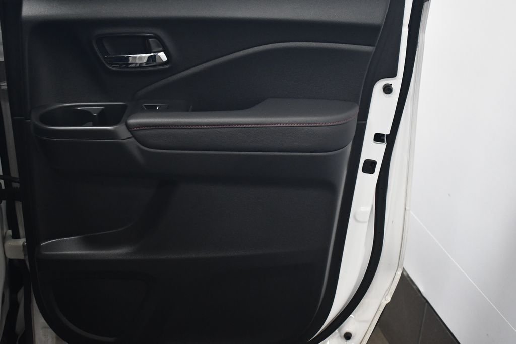 Certified Used 2023 Platinum White Pearl Honda Black Edition image 31