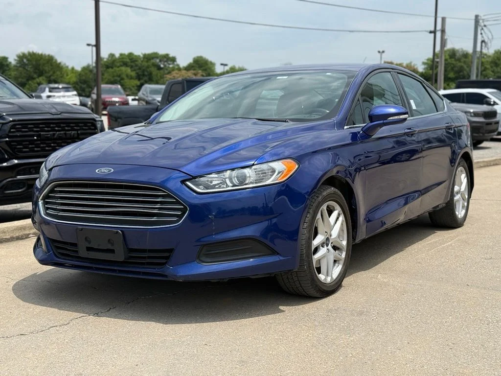 Used 2016 Ford Fusion SE with VIN 3FA6P0H77GR300111 for sale in Crestwood, KY