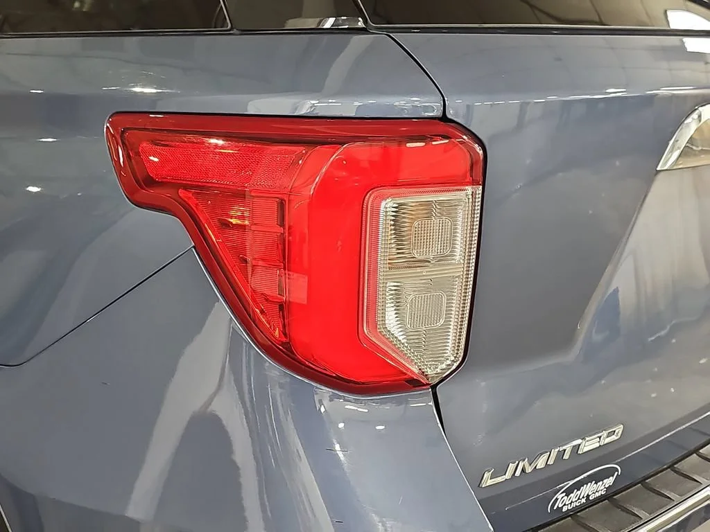 Used 2021 Blue Ford Limited image 42