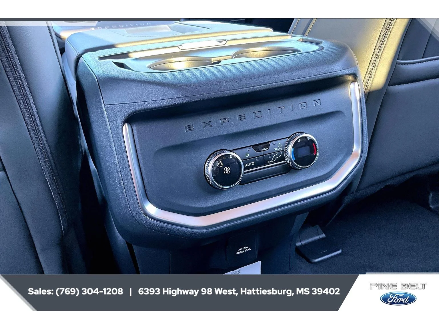 New 2027 Star White Metallic Tri-Coat Ford Active image 25