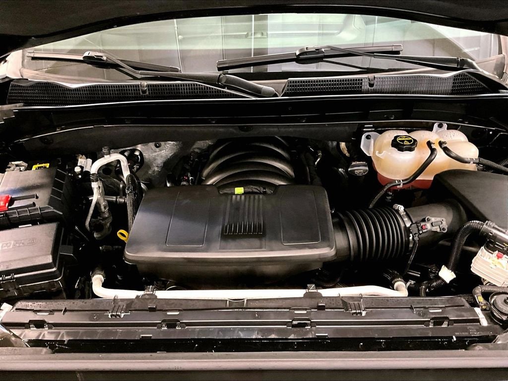Used 2024 Black GMC Denali image 30