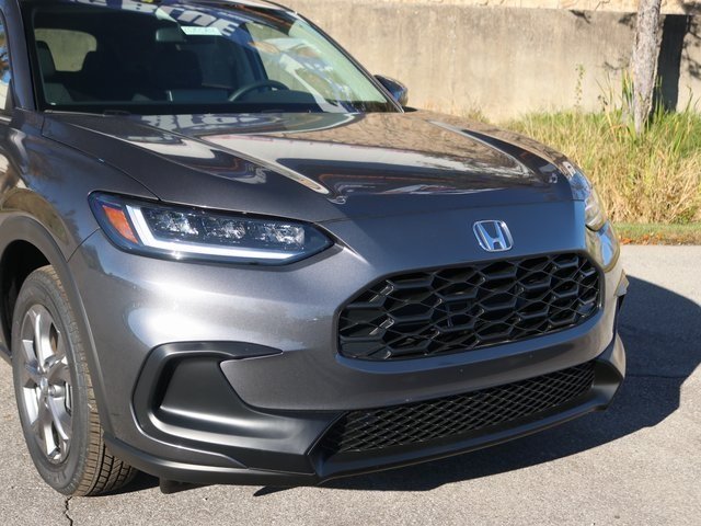 2026 Honda HR-V LX photo 3