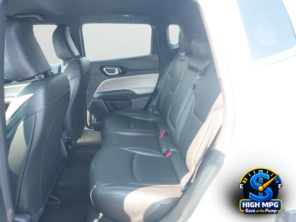2025 Jeep Compass Limited - Photo 31