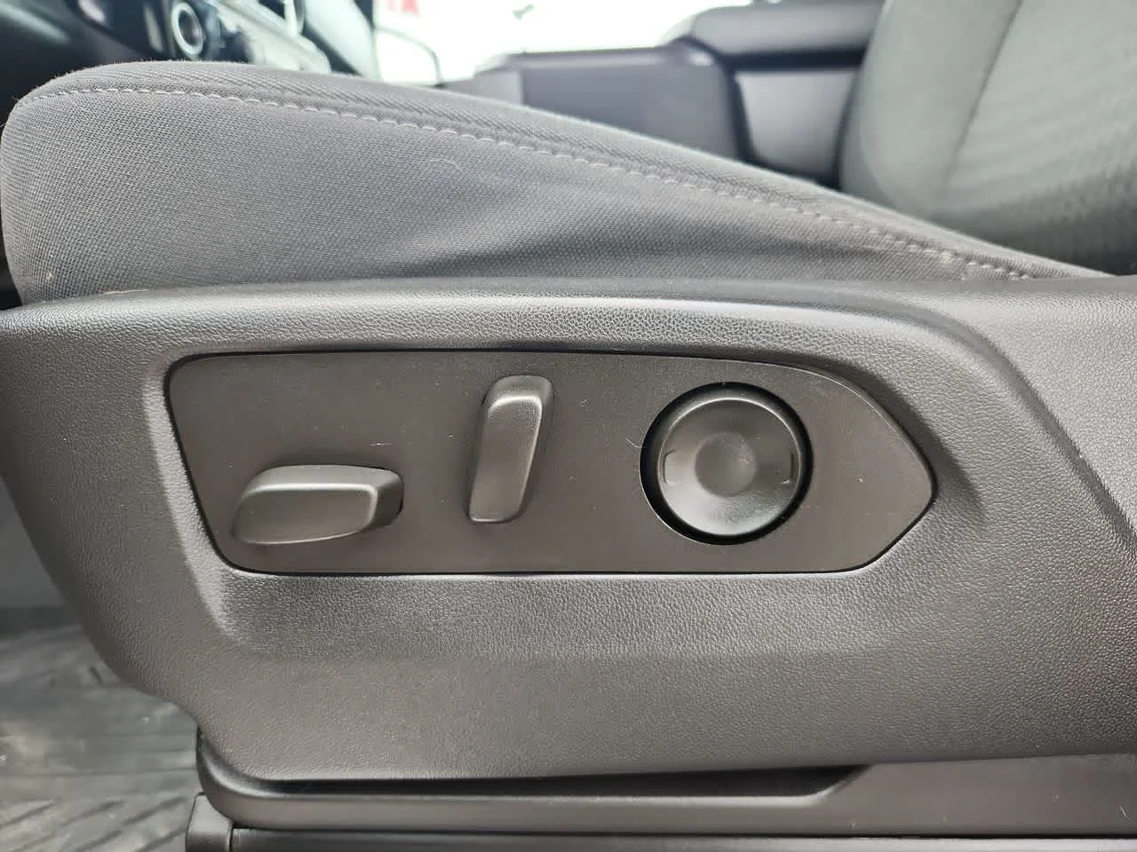 Used 2023 Radiant Red Tintcoat Chevrolet RST image 13