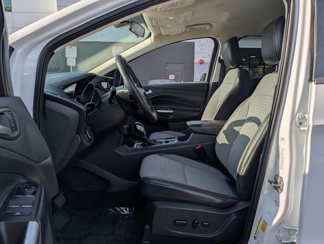Used 2019 White Ford SE image 11