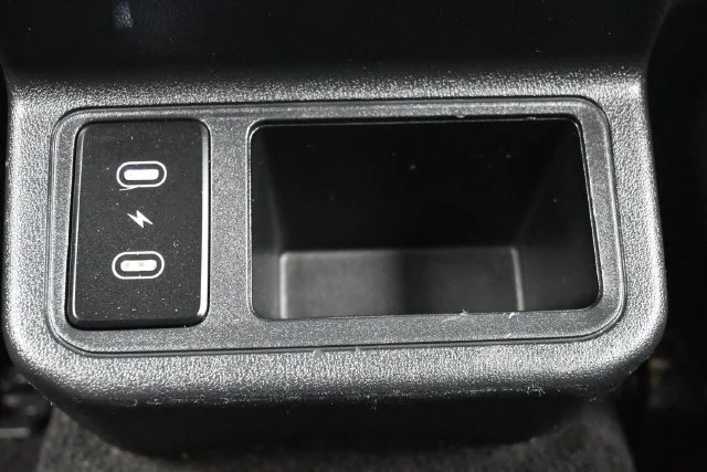 Used 2025 Blue Kia LXS image 9